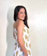 Suvarni Noodle Strap Kurti - Image 4