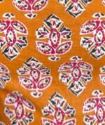 Pakhari Padded Crop Top - Image 5